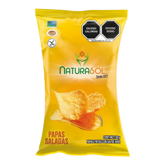 Bolsa de papas fritas saladas Naturasol de 38 g en empaque amarillo, marca Shefa
